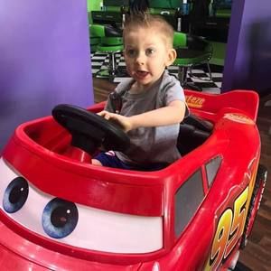 Meet your Posher, Kaye